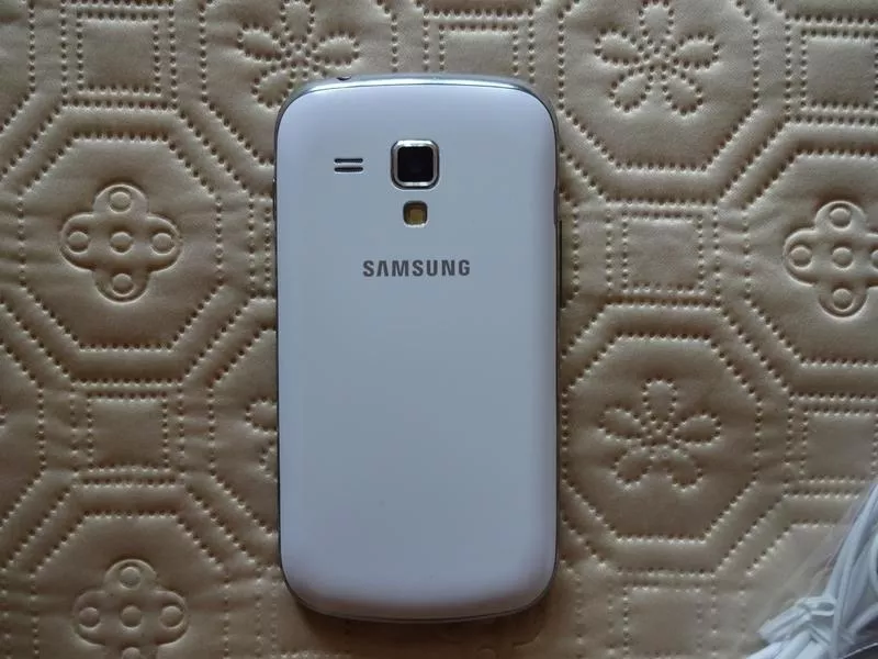 Телефон Samsung Galaxy S duos 2 4