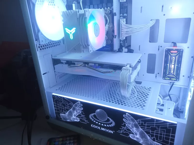 Игровой компьютер /Core i7/DDR4 16Gb/RX580 8Gb/SSD 512/600W 2